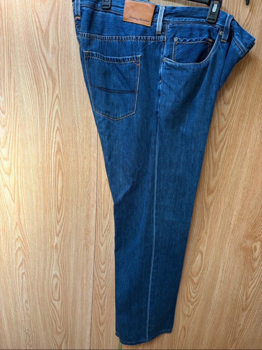 Tommy Bahama Men's Indigo Straight leg Jeans